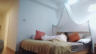 和极品美女大玩69式 一起性奋的好快