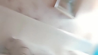无套抽插性感白虎美女