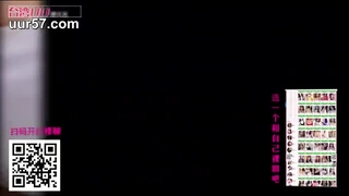 一只小狐仙精彩4P大秀，跟好姐妹一起让三个男人玩弄调情，淫声荡语互动狼友撩骚