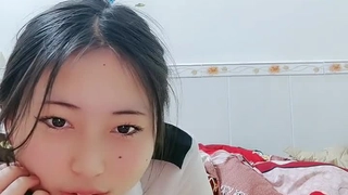 DASD-971 和老闆娘的二天一夜自由戀愛 預約排到兩年後的奉仕旅館 三舩美鈴mp4