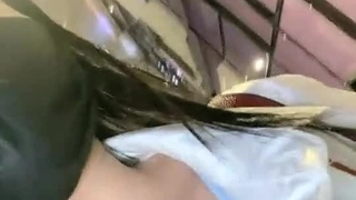 体验终极幻想与这个群交视频