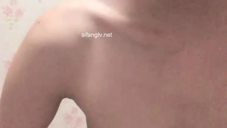 高颜值大白美乳白虎妹子双人啪啪 跳蛋自慰口交上位骑乘抽插自己