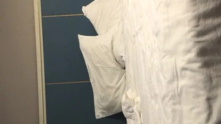 兴奋的少女金发女郎Marissa Mae沉迷于激烈的性爱